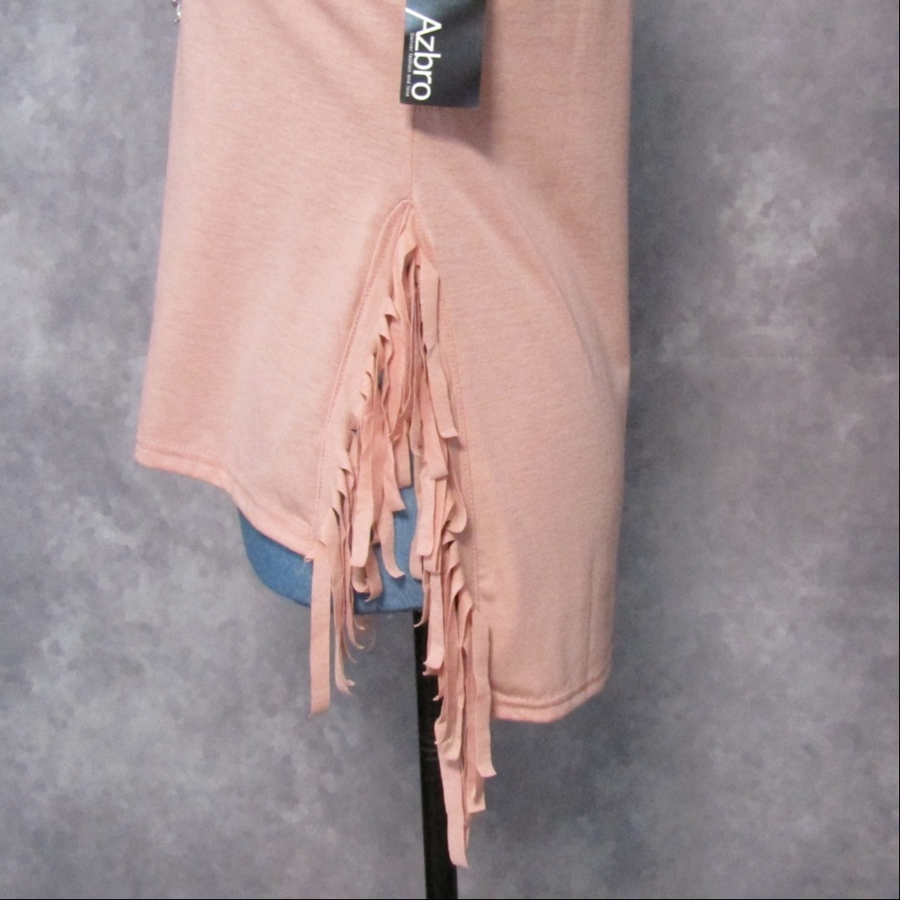 NWT Azbro Dusty Pink High Low Fringe Top Size M - Picture 2 of 4